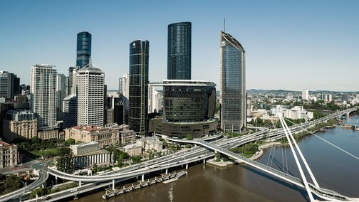 Dining & Bars visual 6