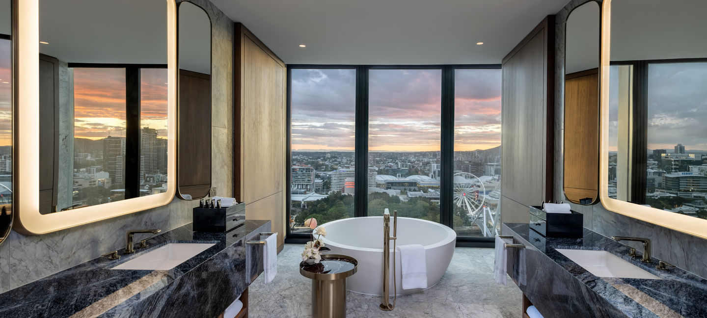 Pura Resort gallery item 51: the_star_grand_brisbane_-_skyline_penthouse_suite_hr.jpg